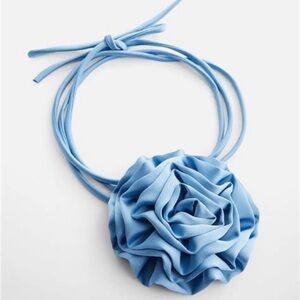 Maxi Flower Choker – MANGO